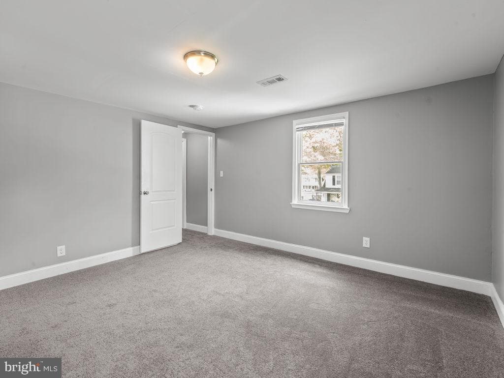 273 Magothy Boulevard photo 33