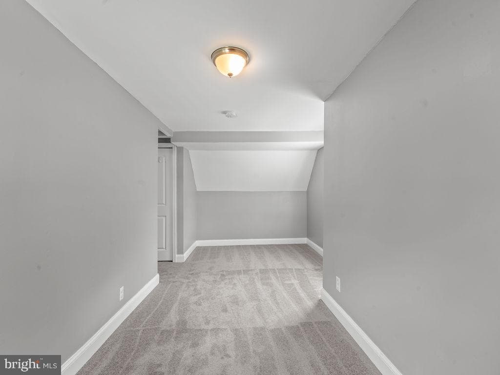 273 Magothy Boulevard photo 34