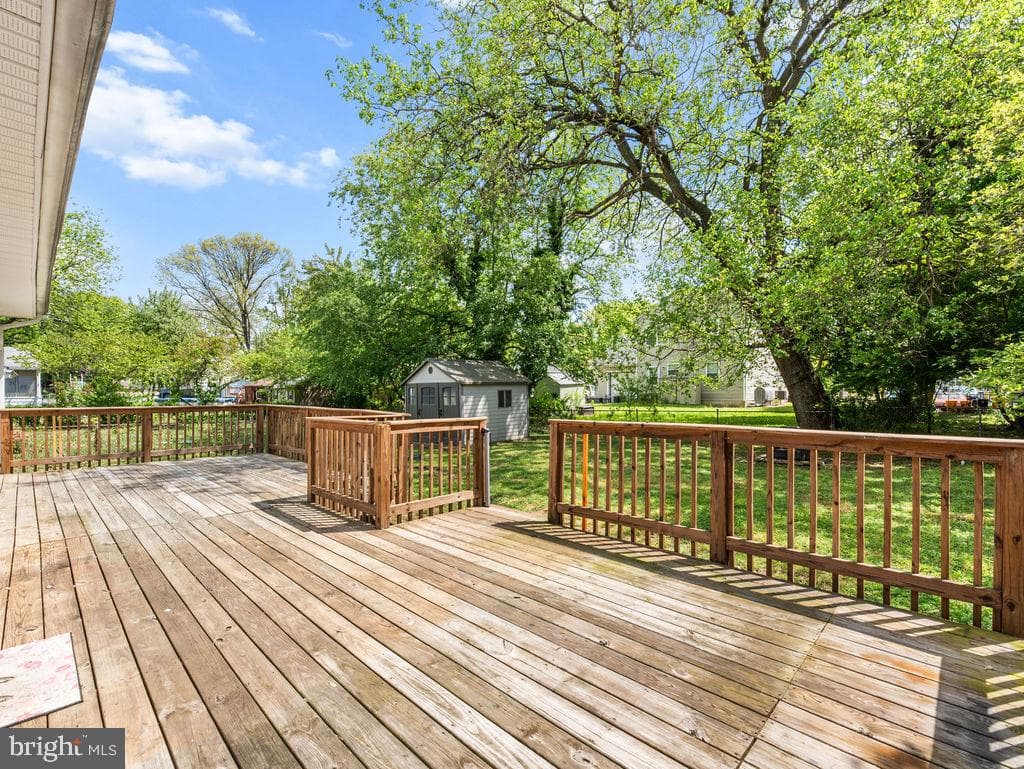 273 Magothy Boulevard photo 38