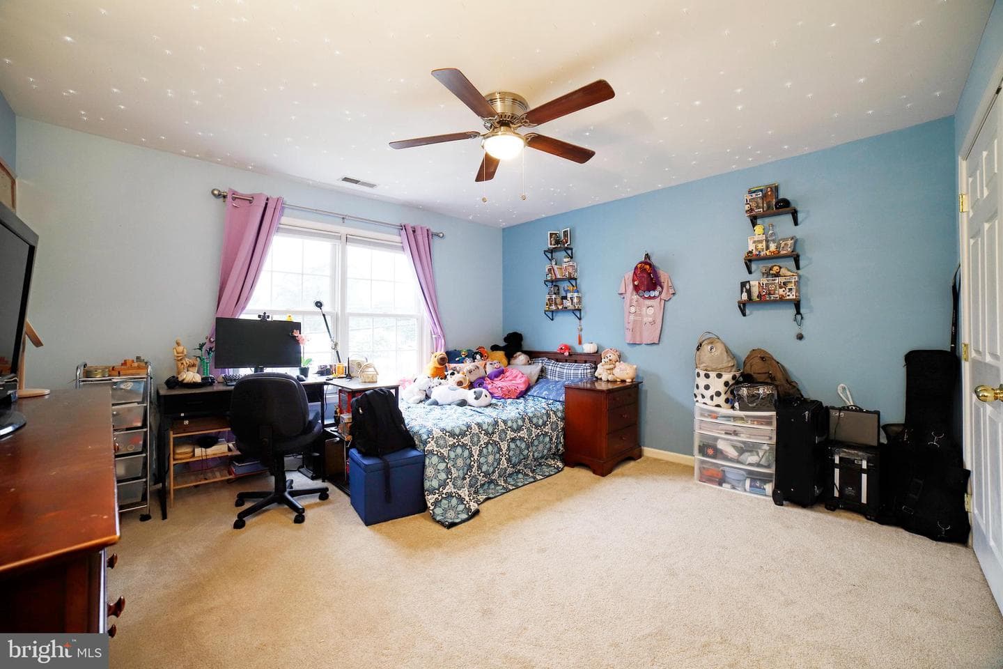 833 Selby Boulevard photo 37