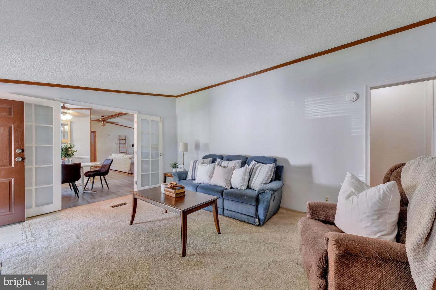 462 Sarah Anne Drive photo 7