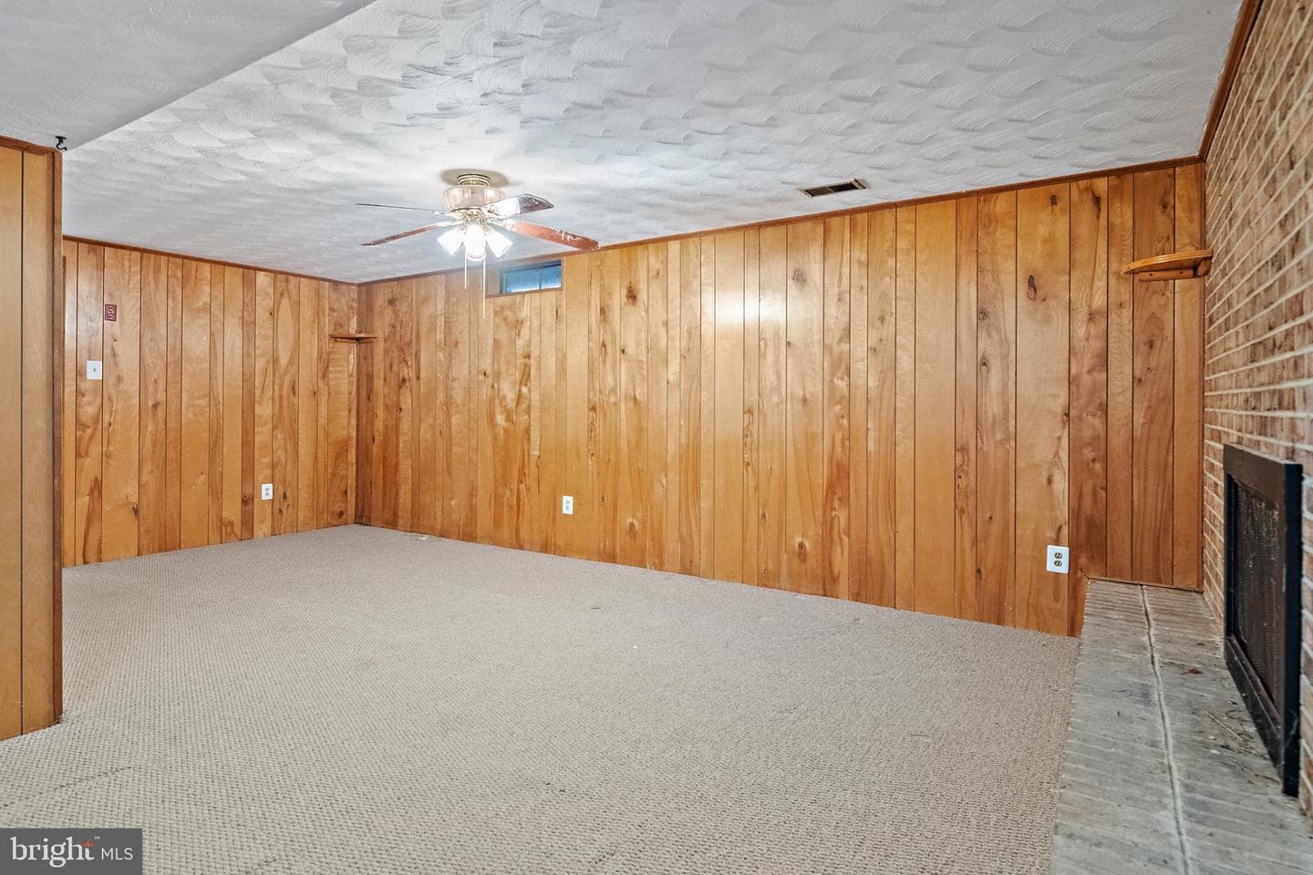 970 Highpoint Drive photo 42