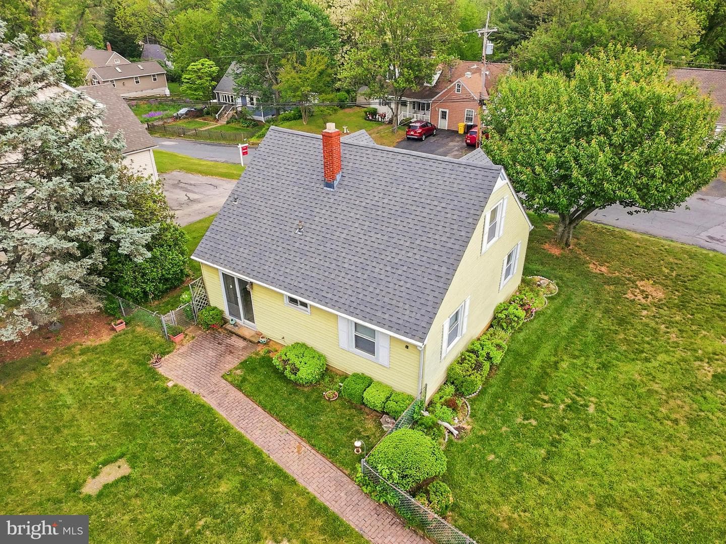 306 Clifton Avenue photo 29