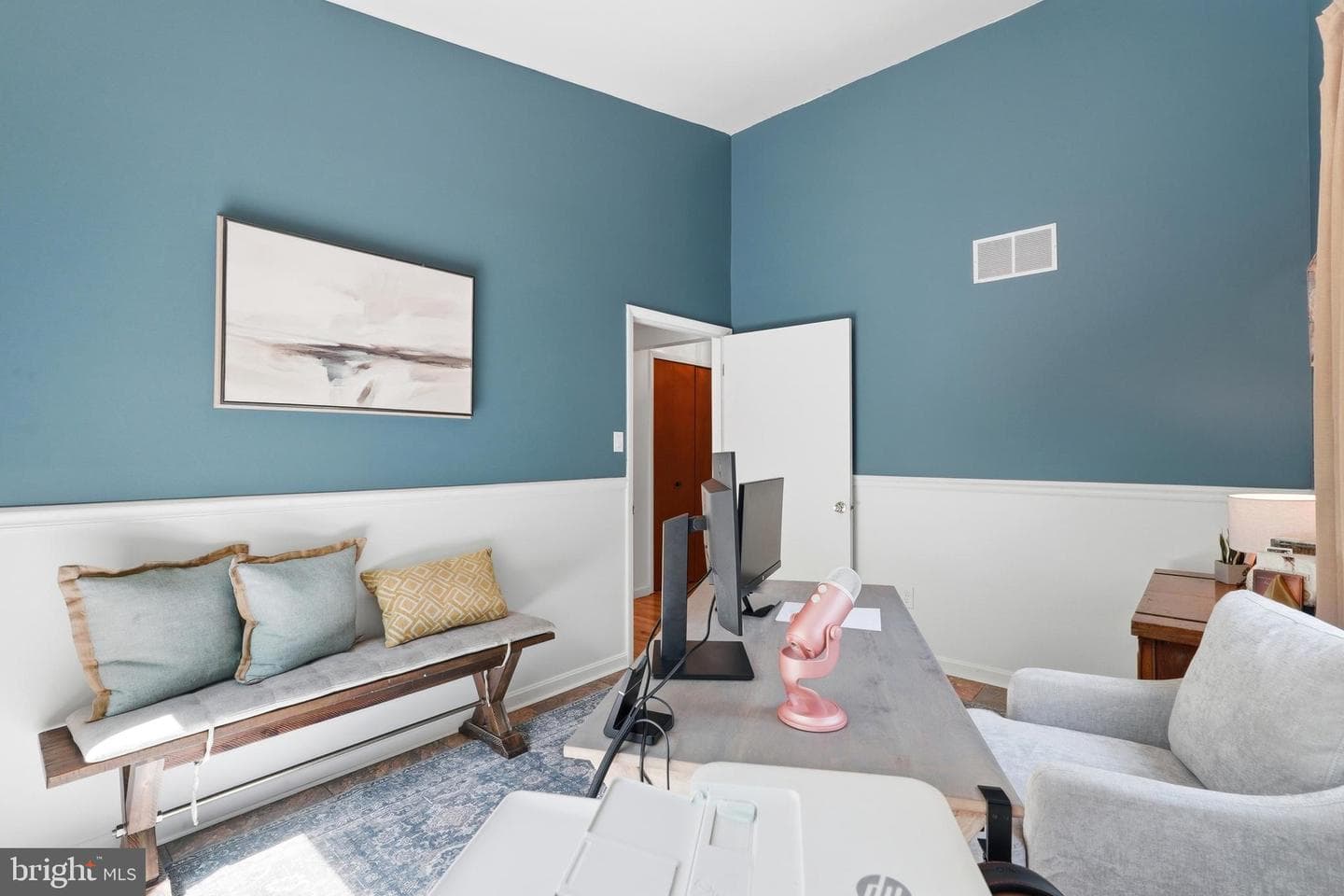 279 Capote Court W photo 18