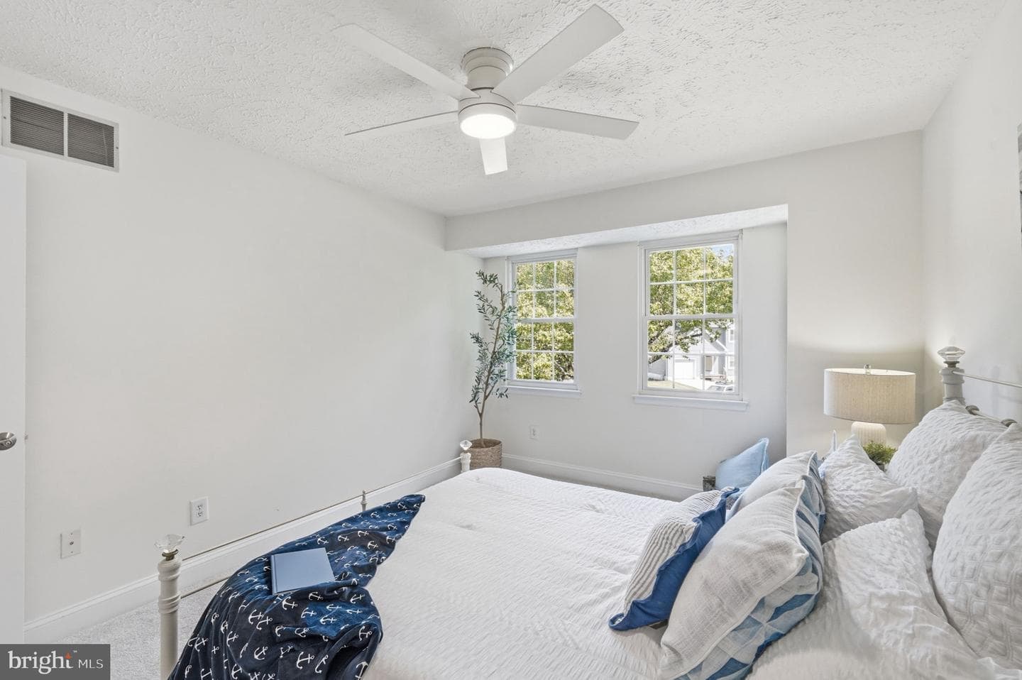 996 Headwater Road photo 27