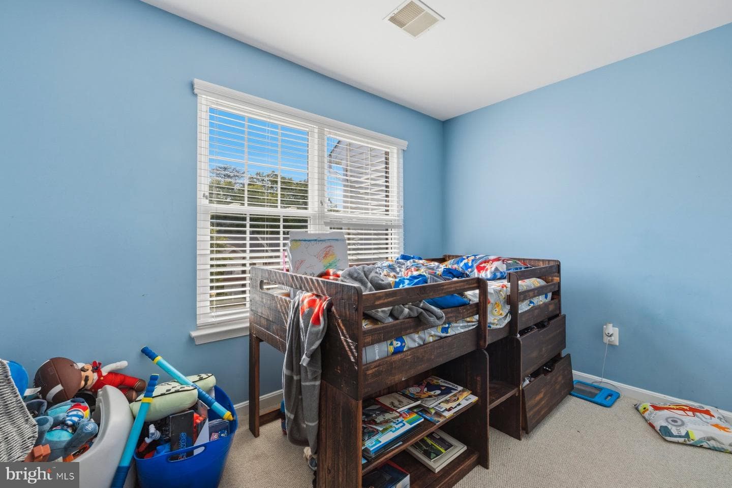 2711 Thornbrook Court photo 32