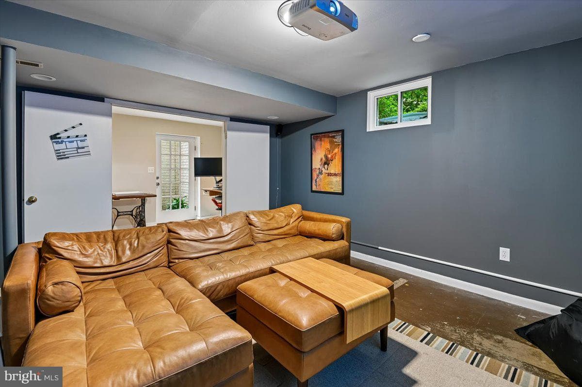 1430 Bay Head Road photo 52