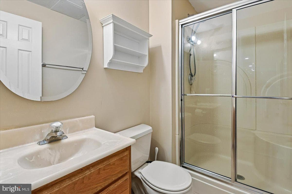 1430 Bay Head Road photo 56