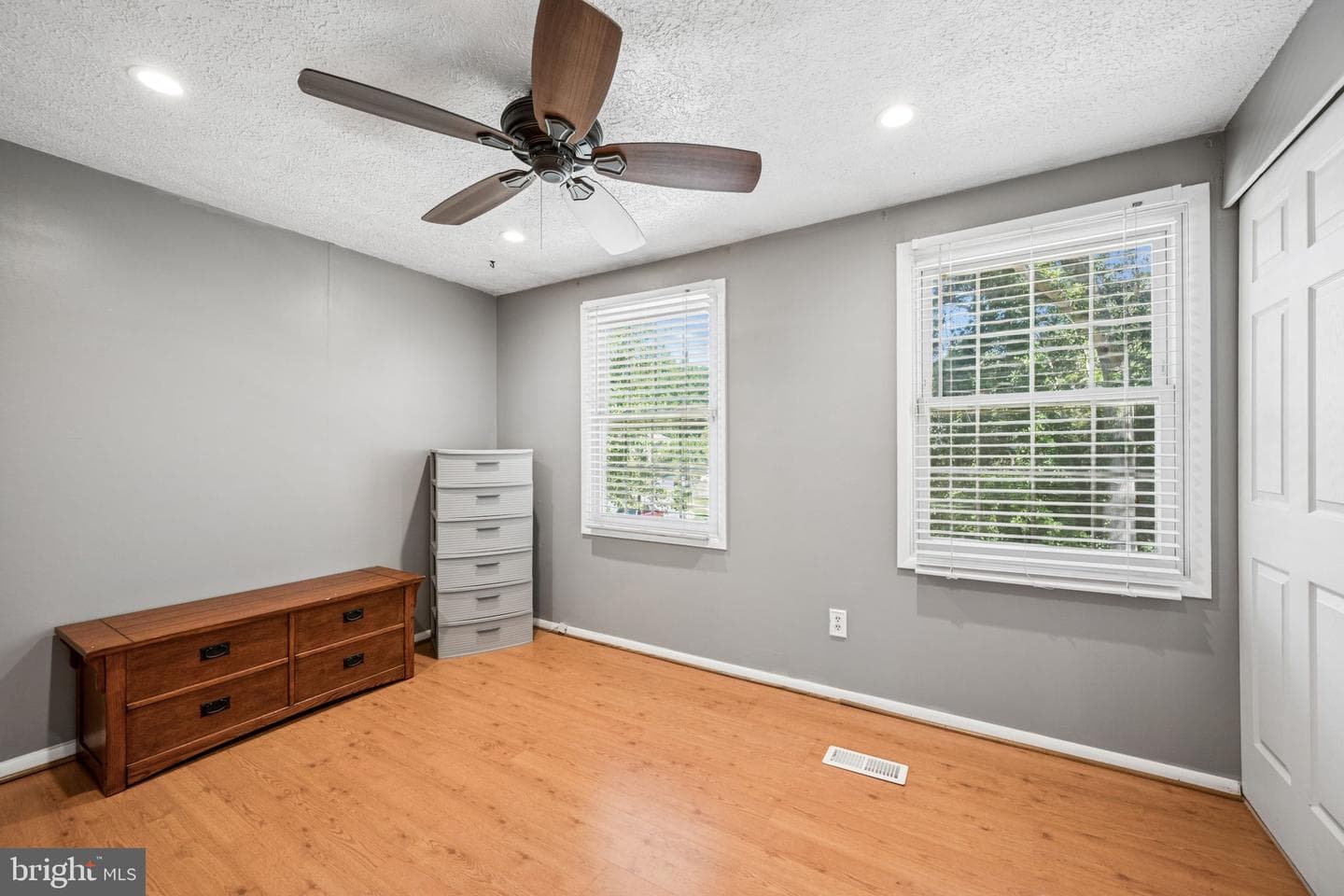 3636 Saltwood Glen photo 22