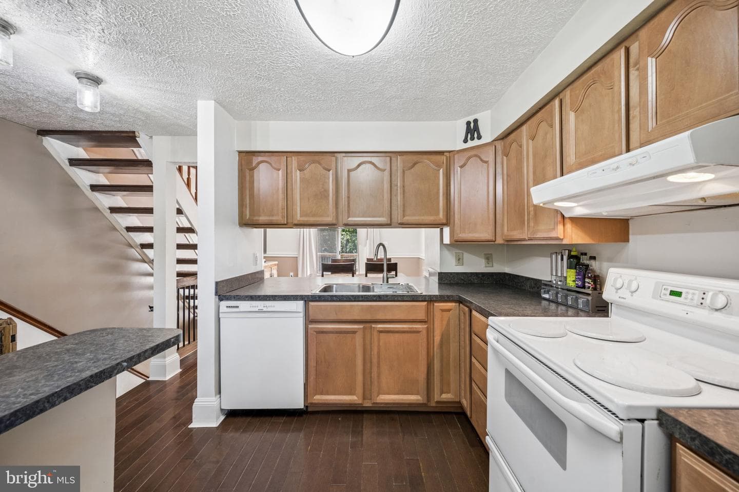 3636 Saltwood Glen photo 8