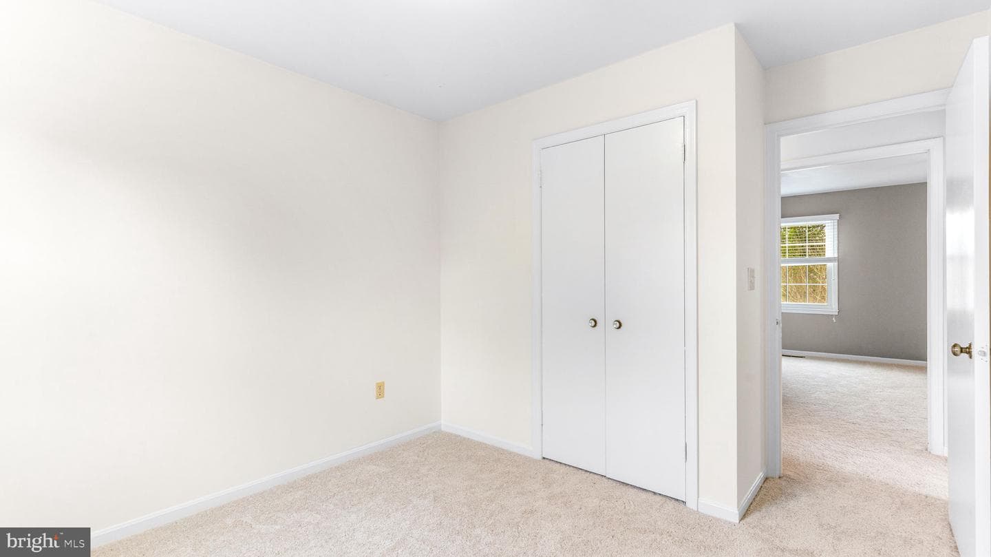 1728 Mayfair Place photo 37