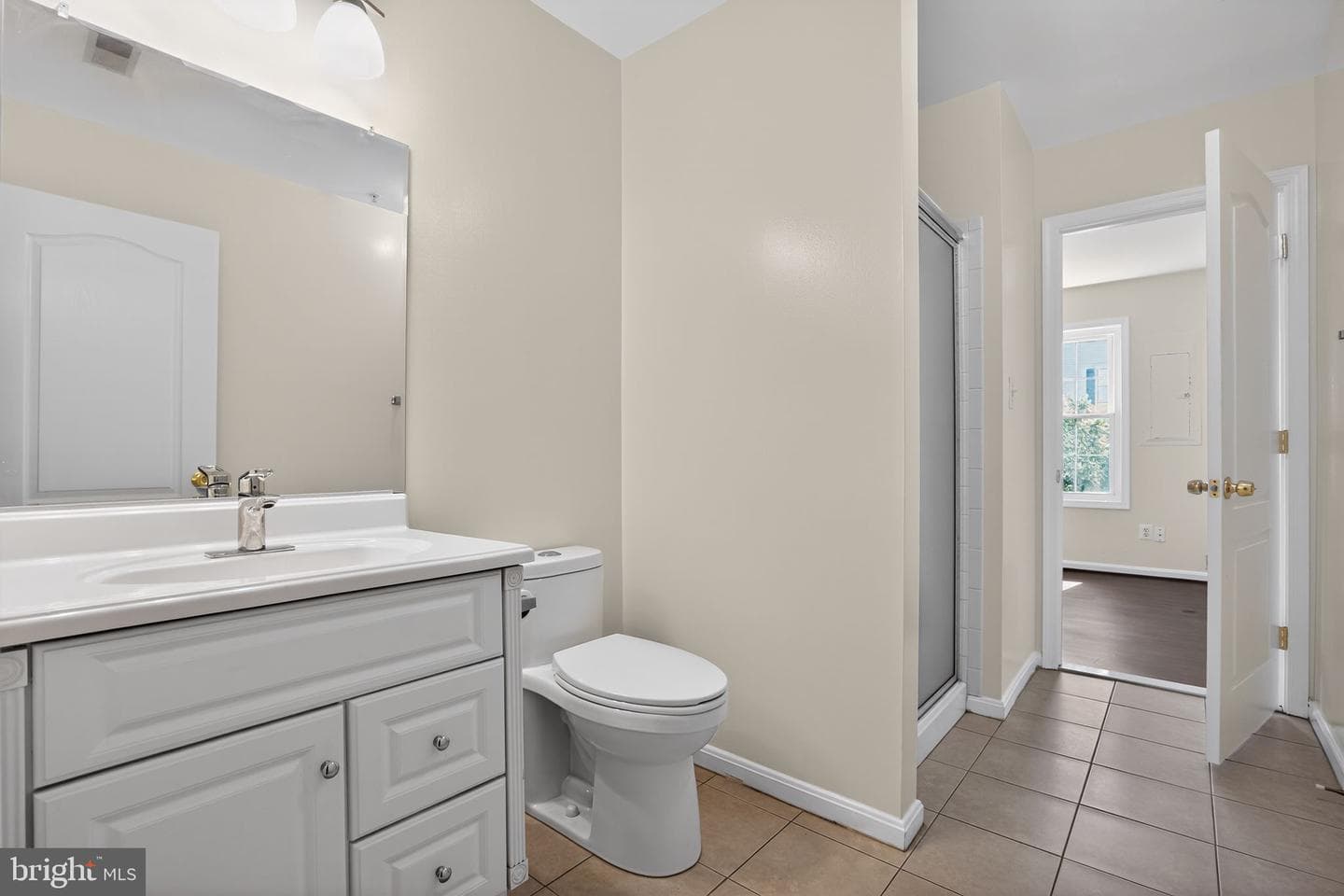 7706 Periwinkle Way photo 15