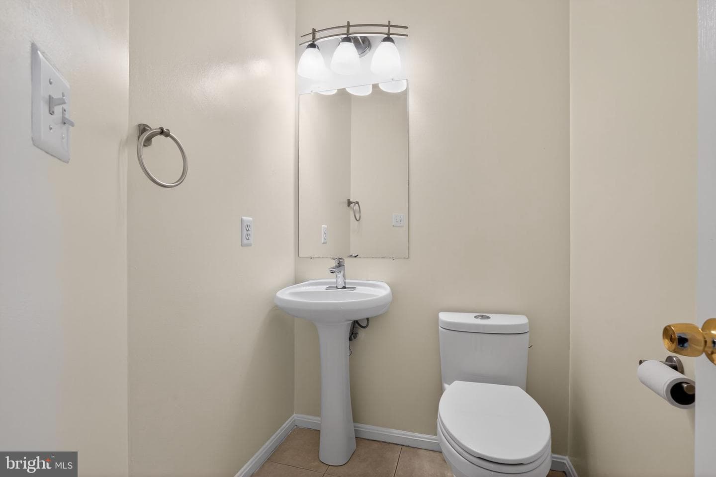 7706 Periwinkle Way photo 16