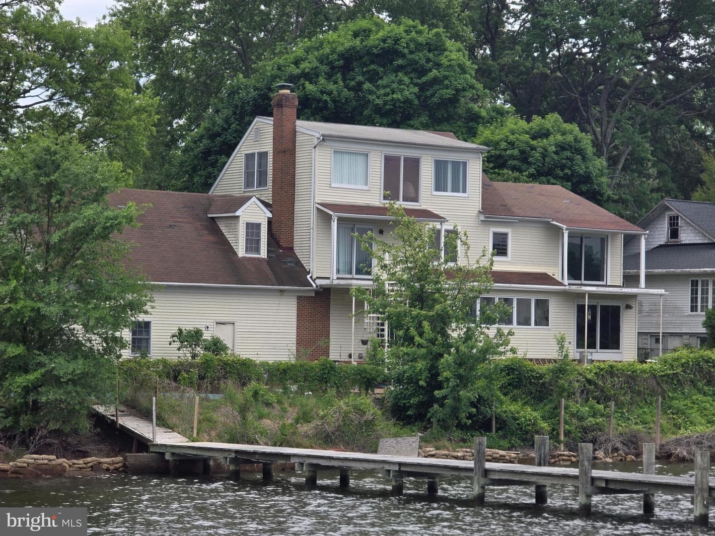 145 Edgewater Drive photo 24