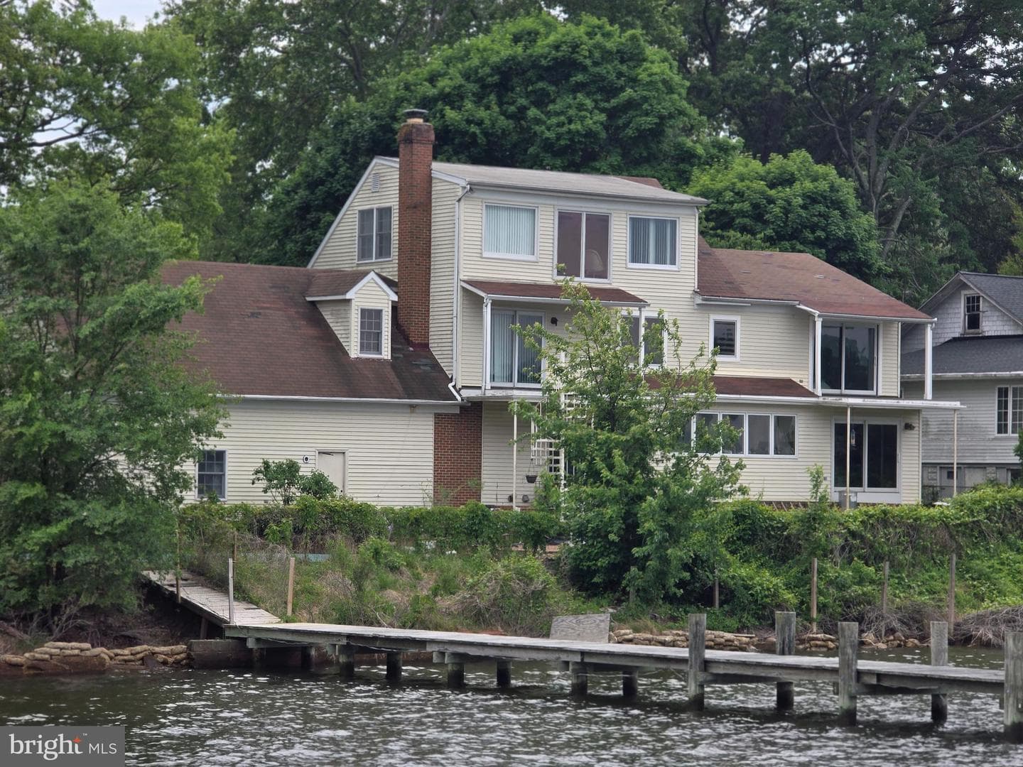 145 Edgewater Drive photo 25