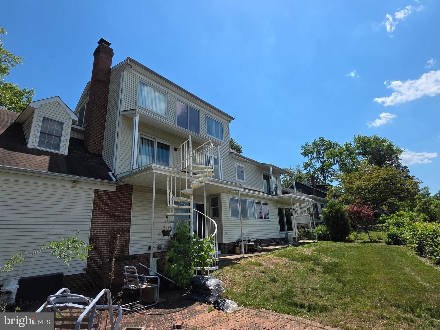145 Edgewater Drive photo 30