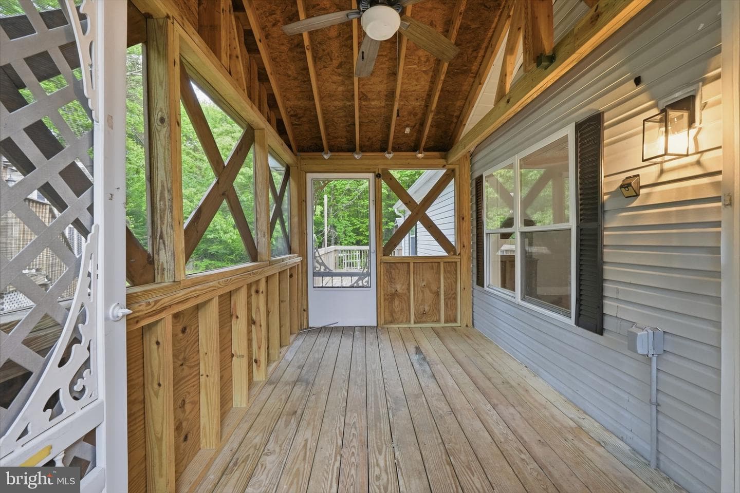 415 Dutch Drive photo 4