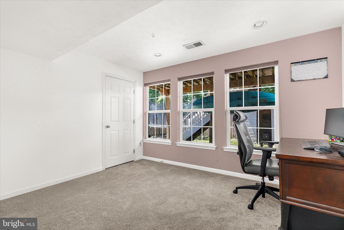7214 Mockingbird Cir photo 33