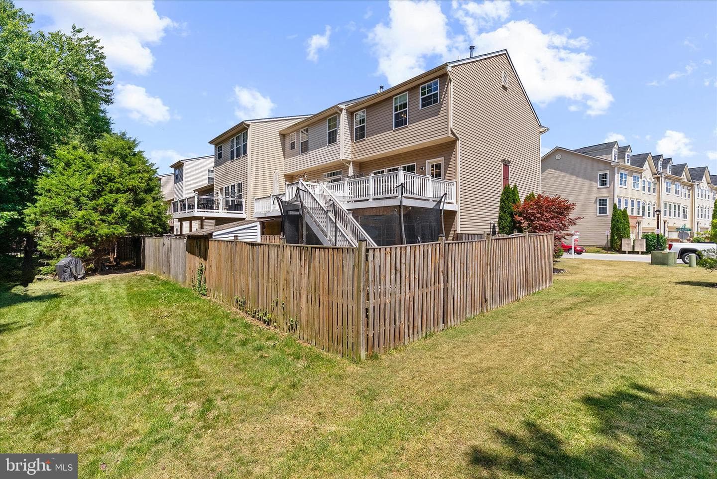 7214 Mockingbird Cir photo 46