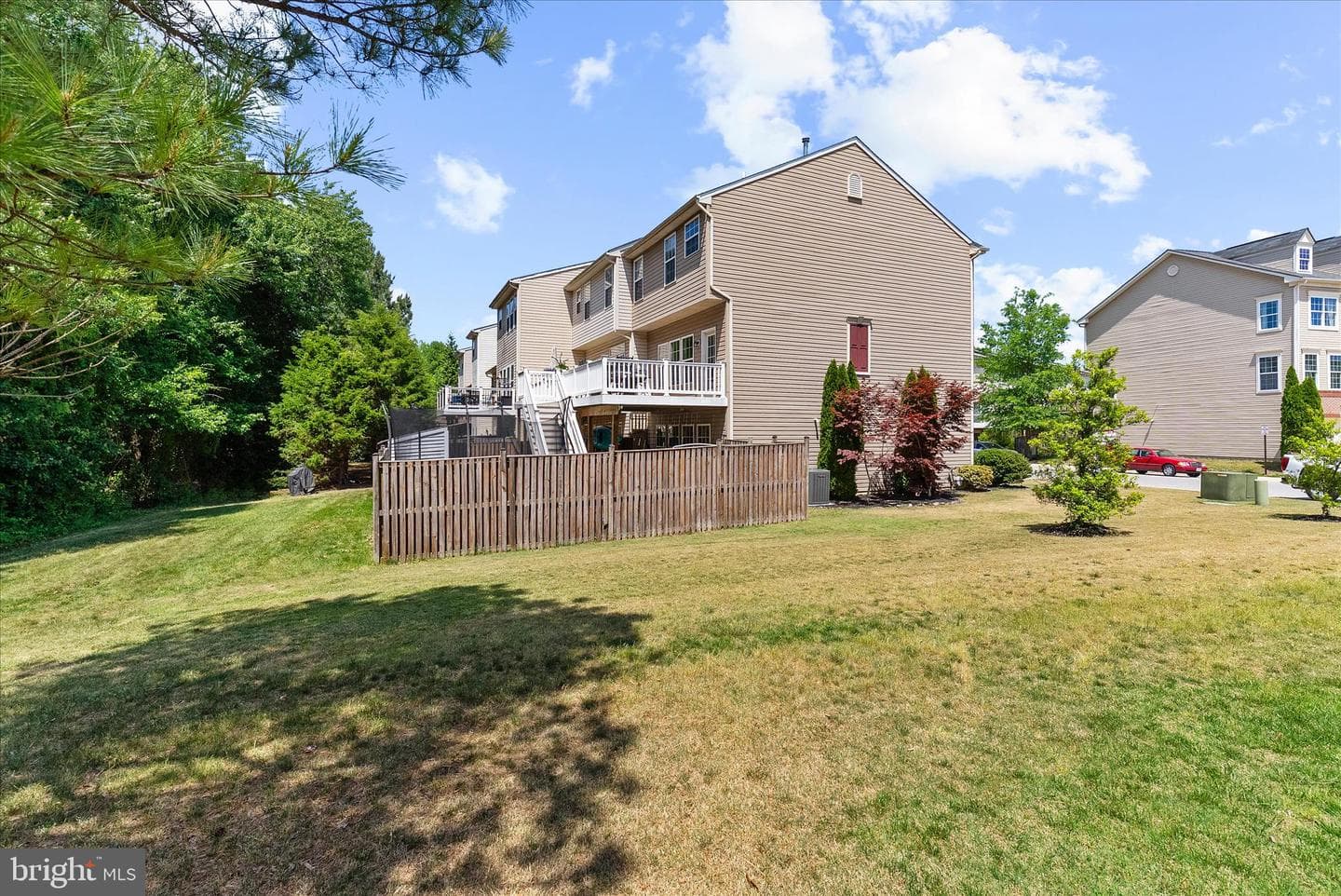 7214 Mockingbird Cir photo 49