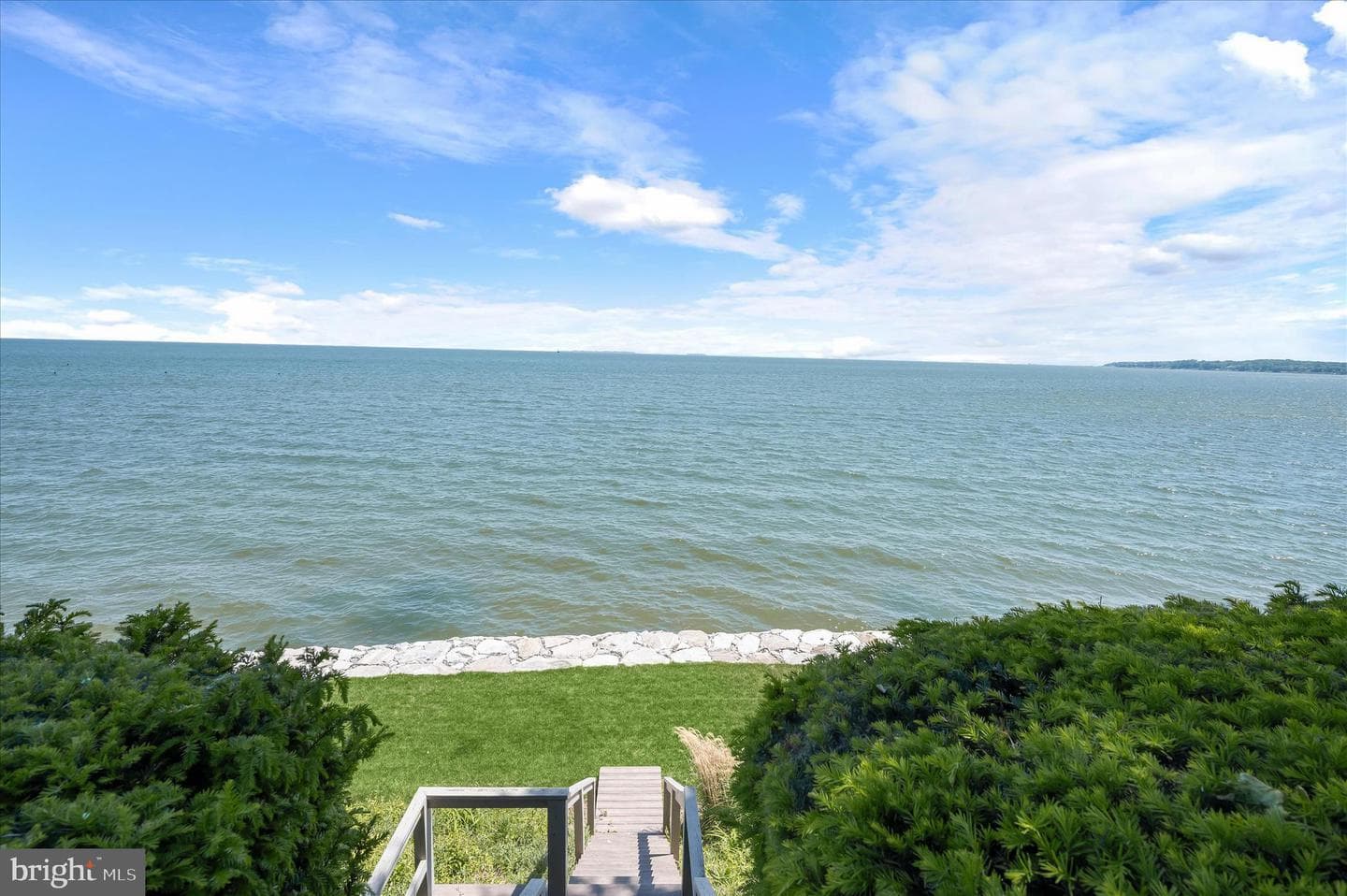 747 Bywater Road photo 16