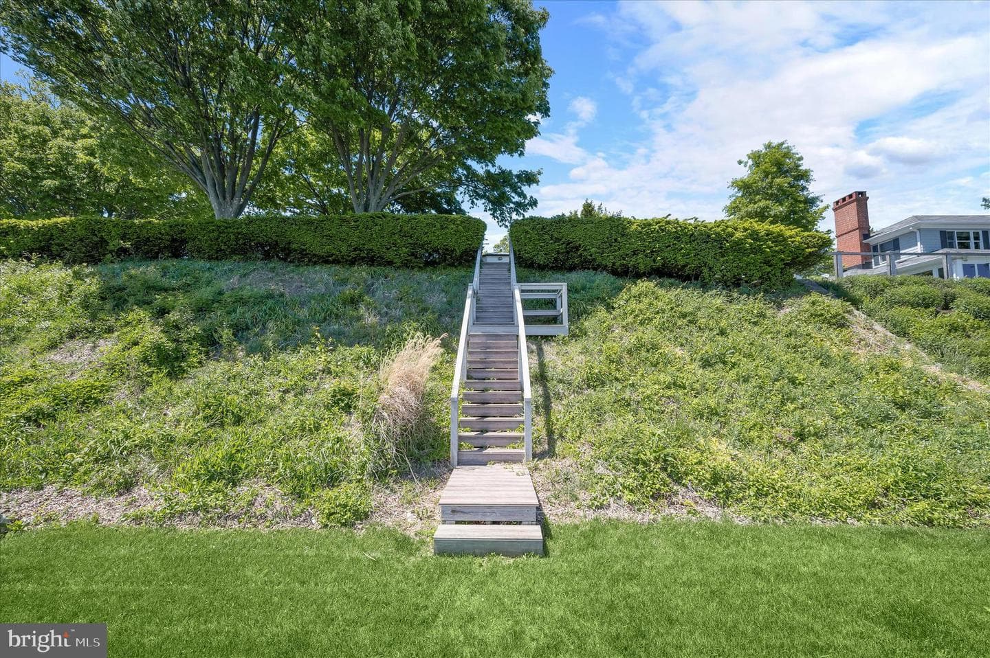 747 Bywater Road photo 17