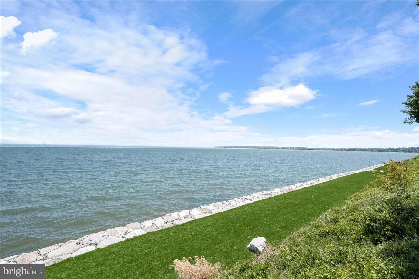 747 Bywater Road photo 19