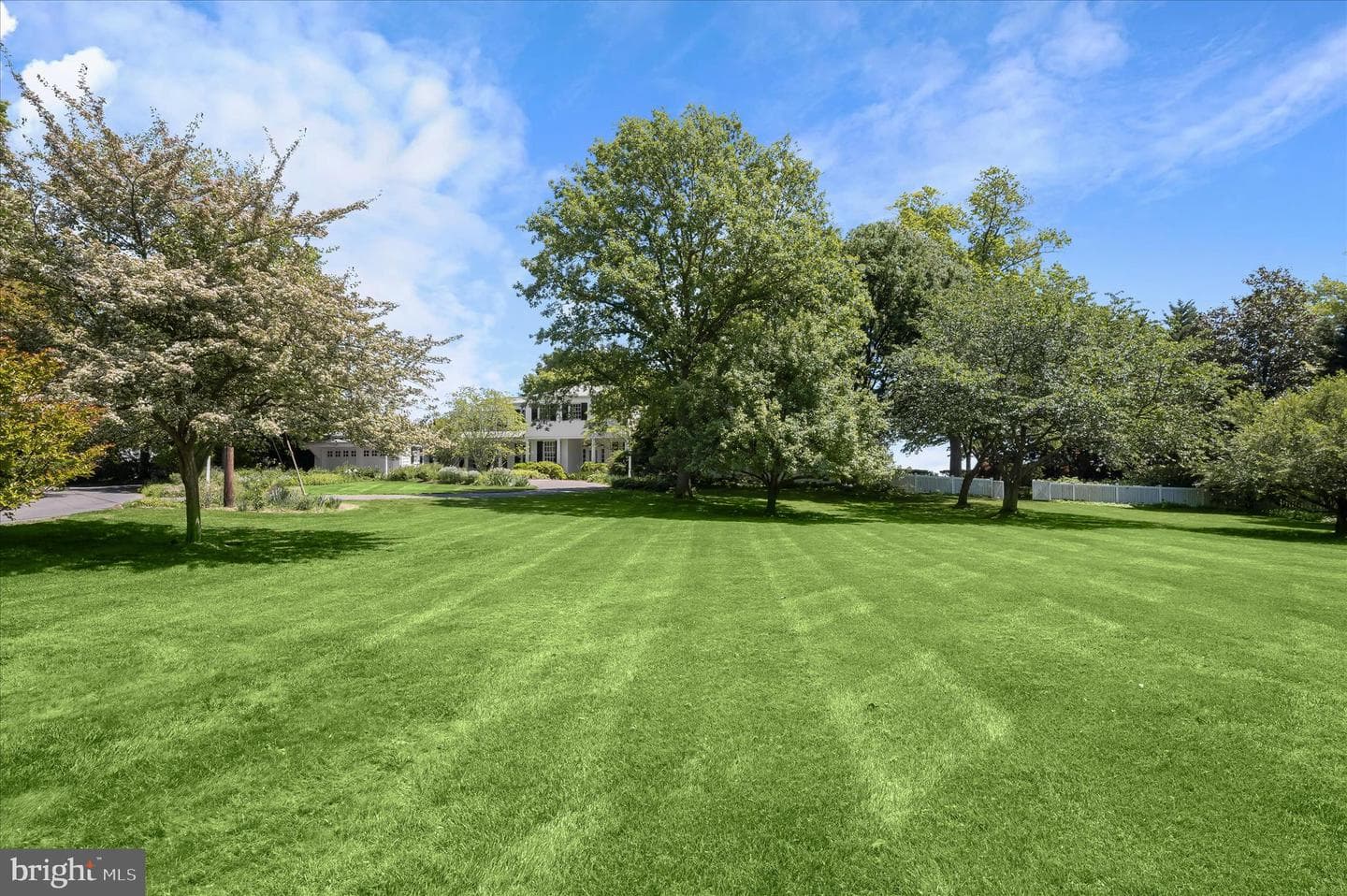 747 Bywater Road photo 23