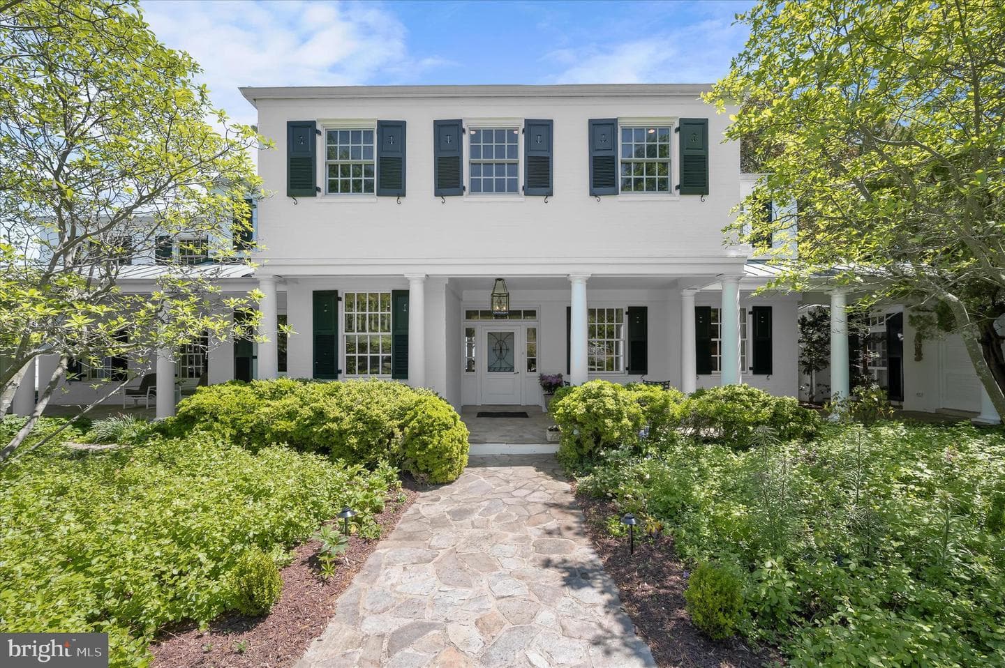 747 Bywater Road photo 25