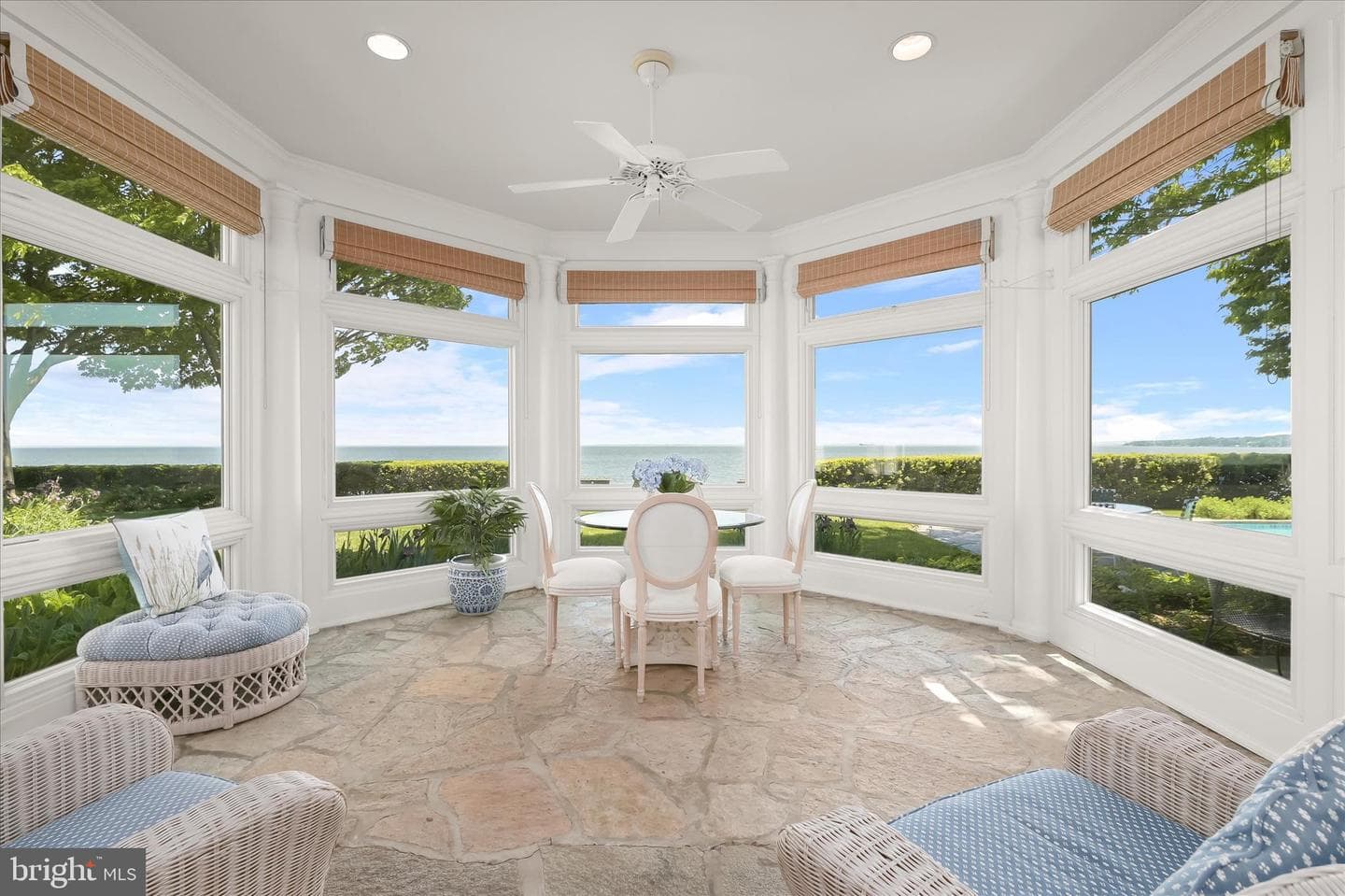 747 Bywater Road photo 31