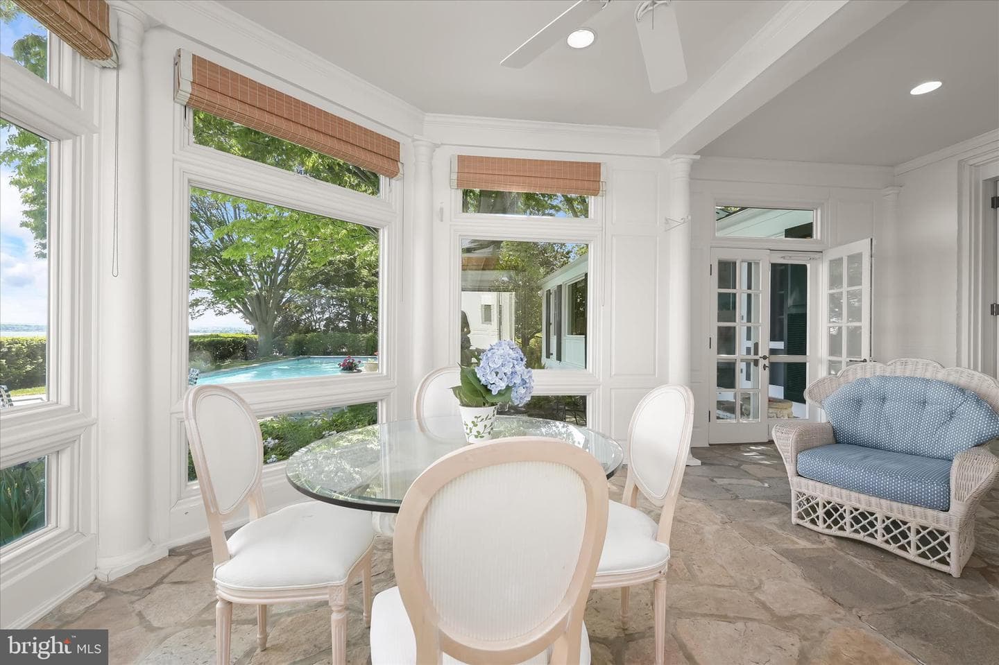747 Bywater Road photo 34