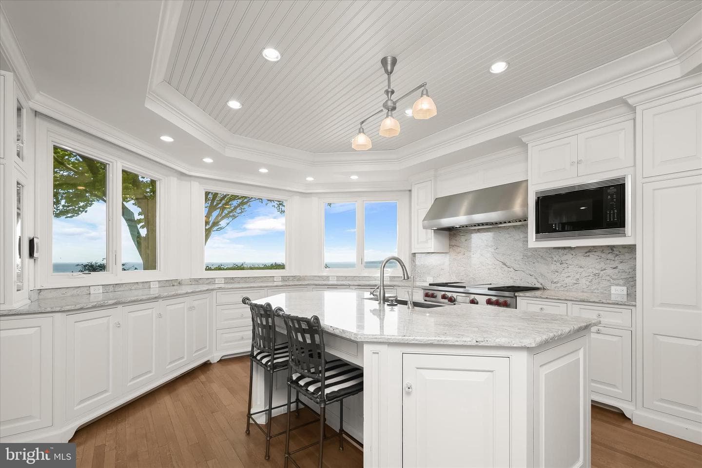 747 Bywater Road photo 40