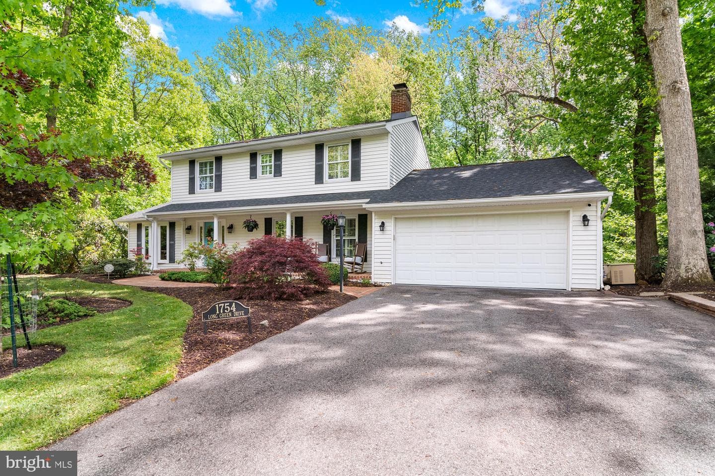 1754 Long Green Drive photo 2