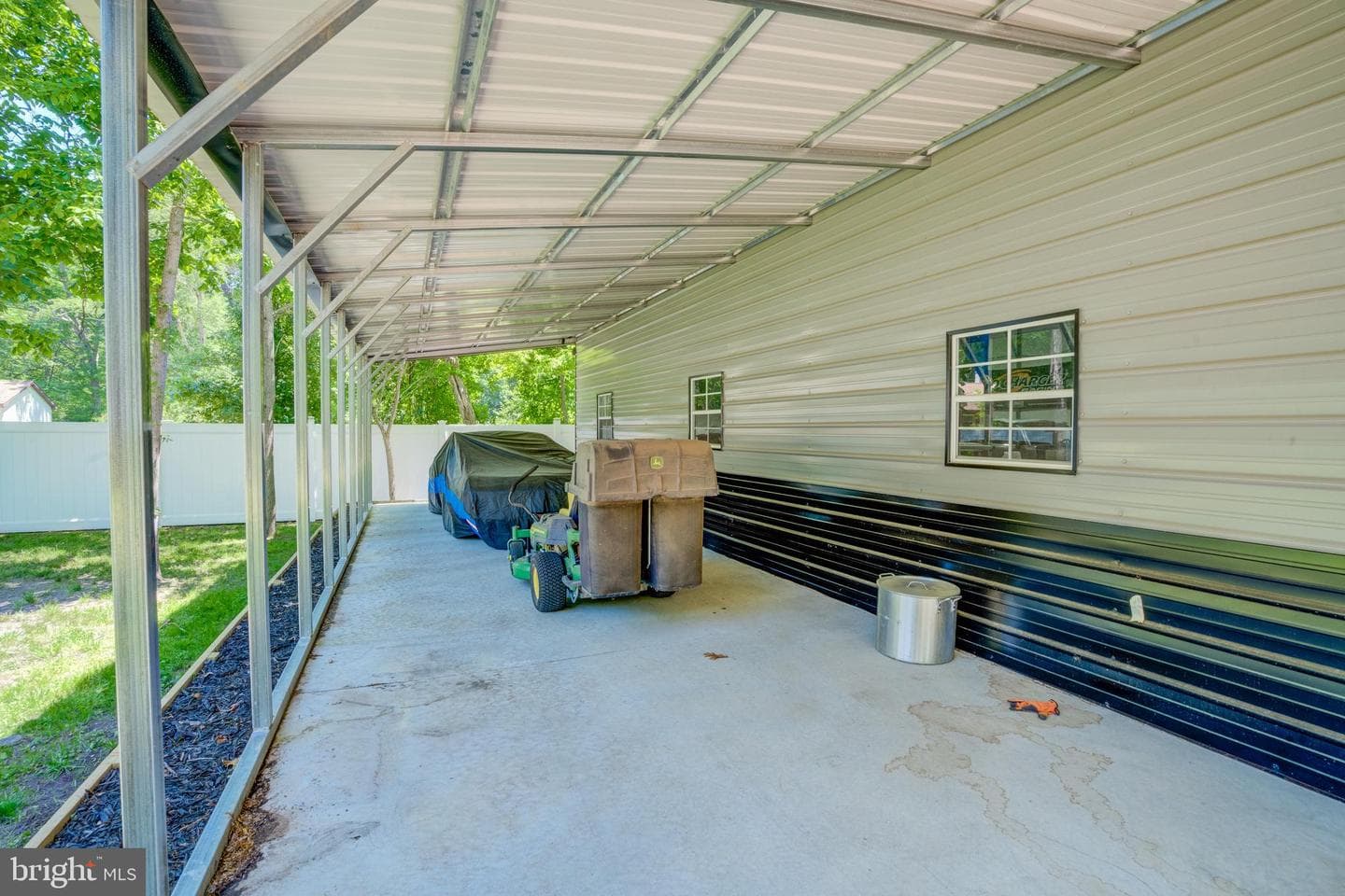 8331 Woodland Road photo 52