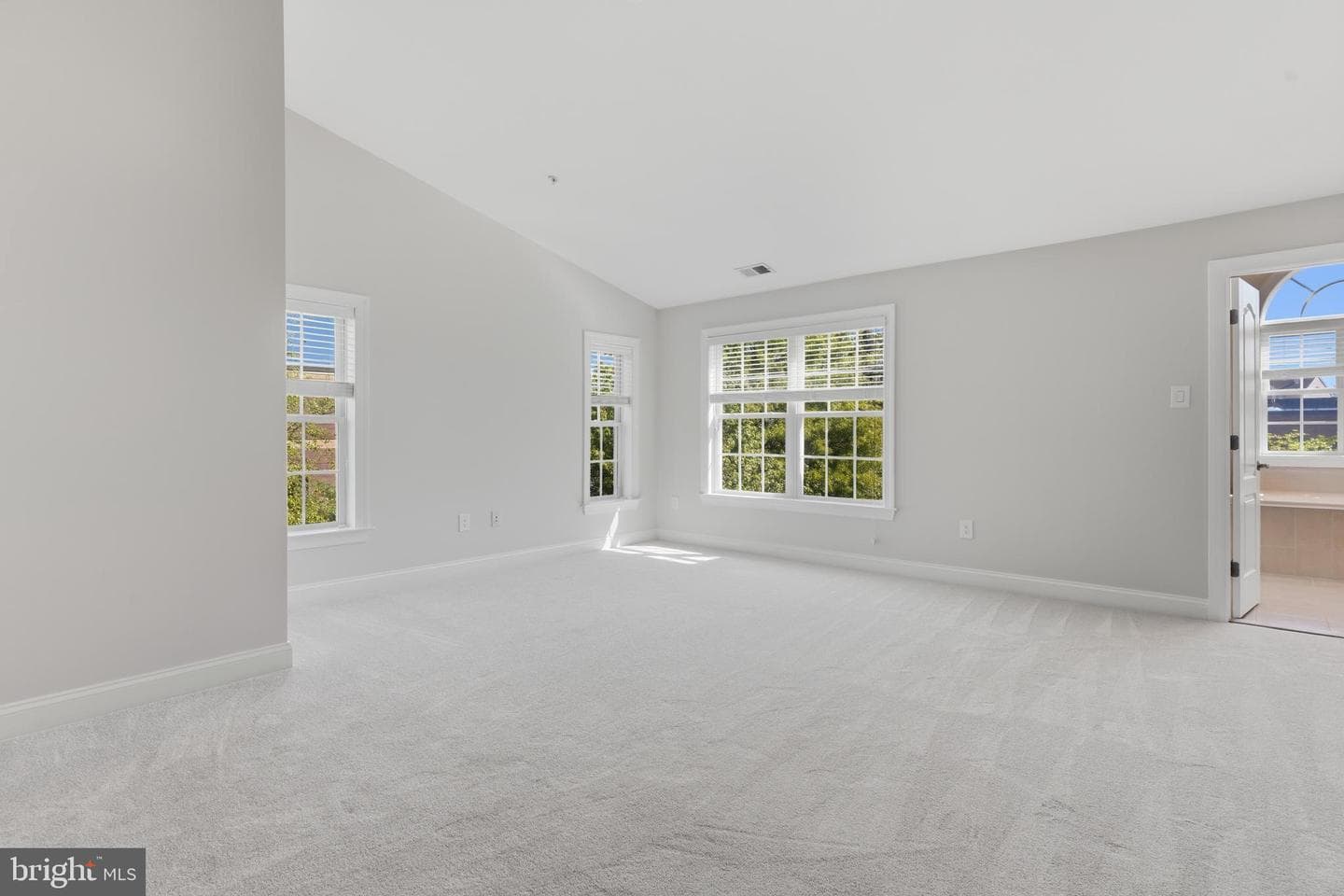 211 Zinfandel Lane photo 53