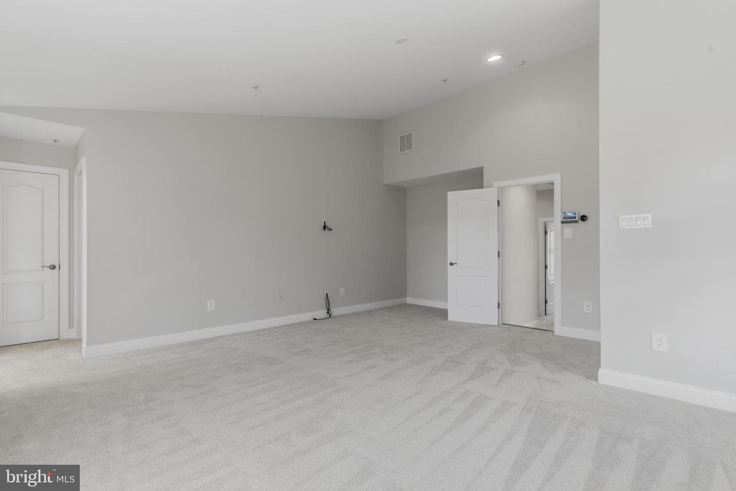 211 Zinfandel Lane photo 55