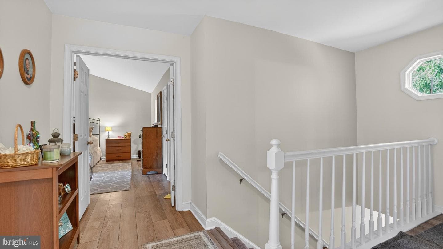 1120 Charing Cross Drive photo 28