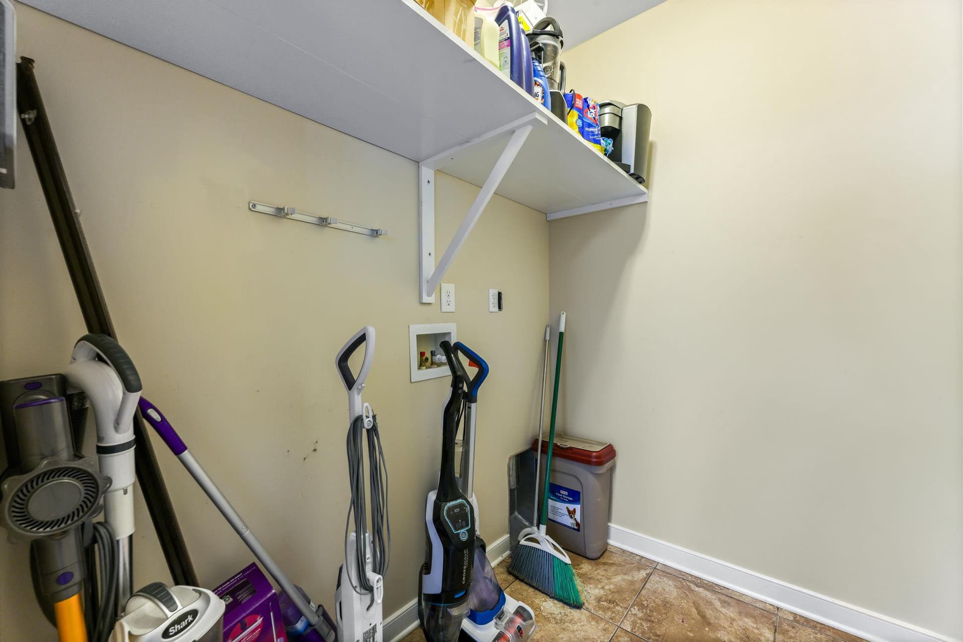 141 North Drive photo 46