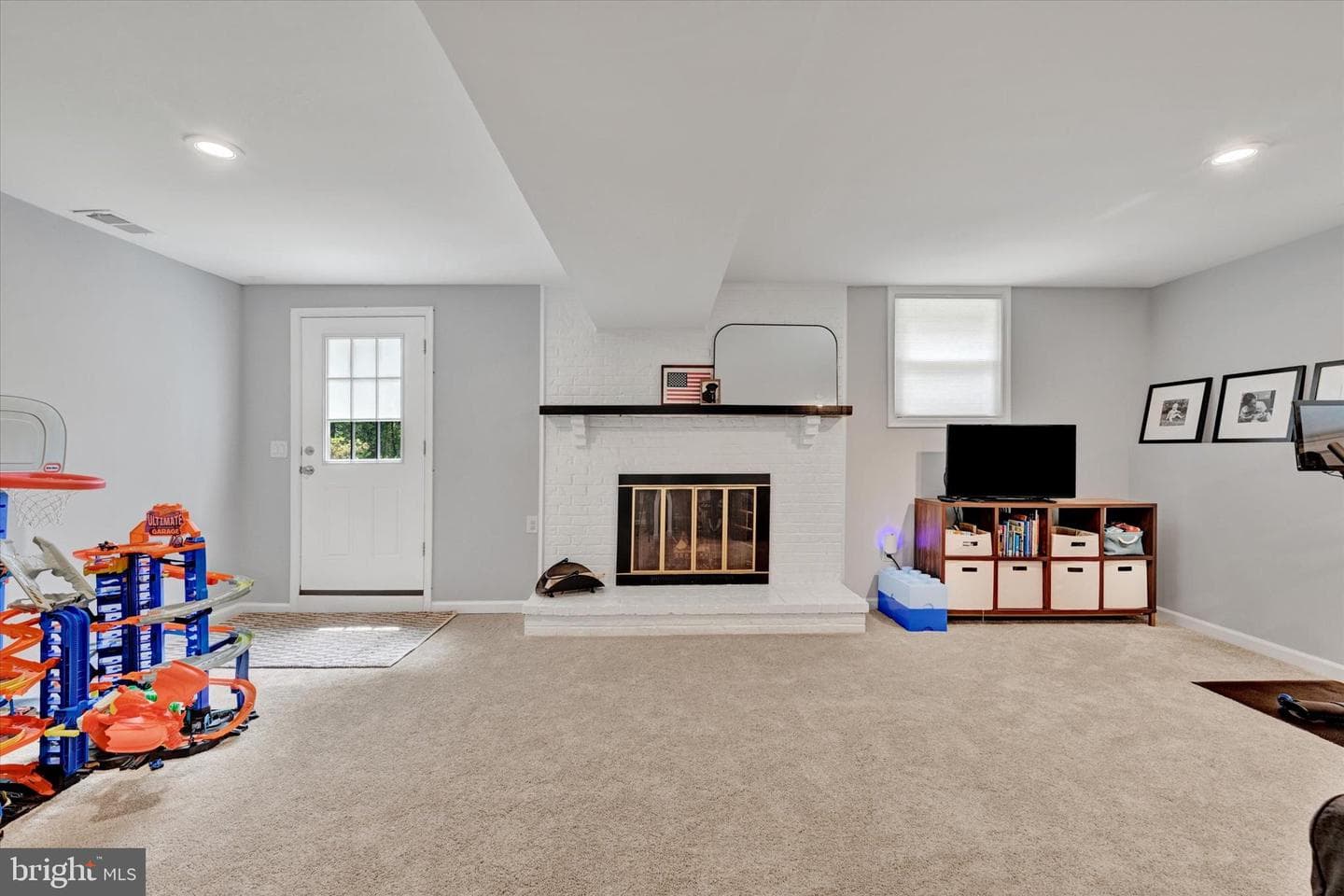 4 Fairhaven Court photo 28