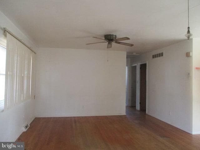 178 9th Street photo 3