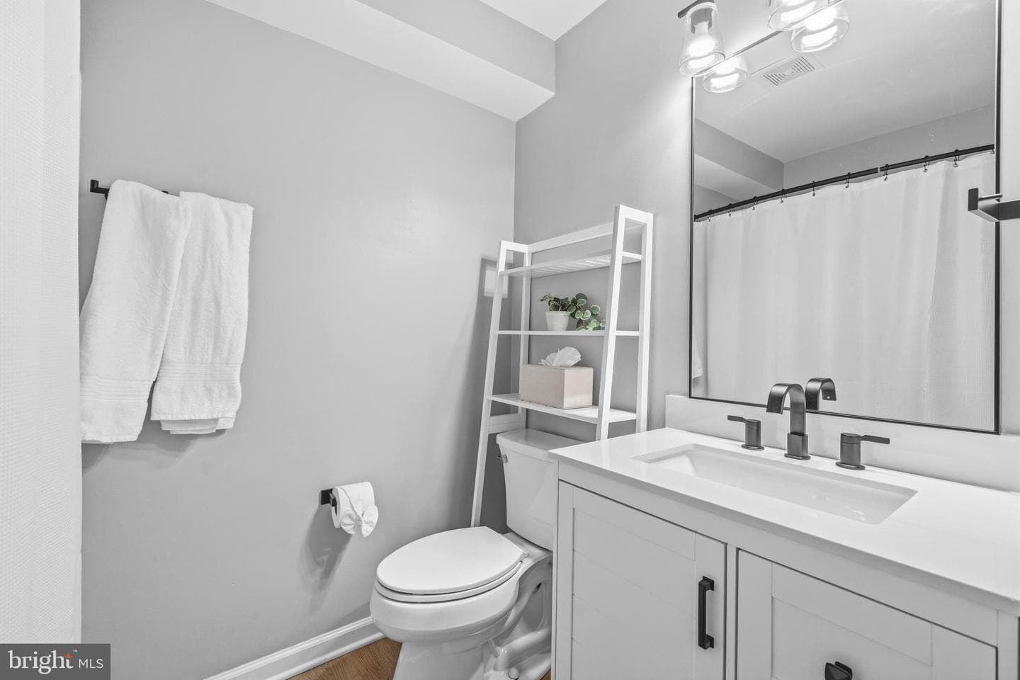 1006 Primrose Road #303 photo 22