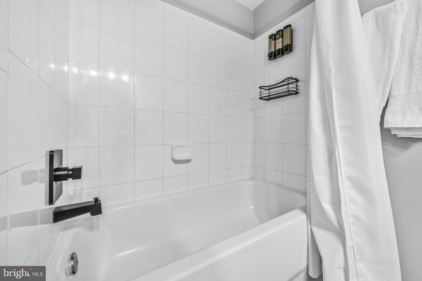 1006 Primrose Road #303 photo 23