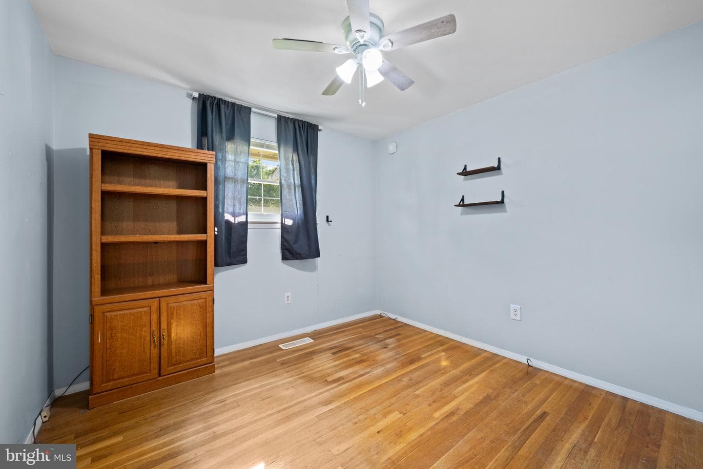 8091 Phirne Road E photo 25
