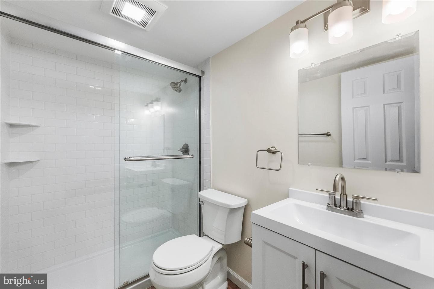 604 Newbridge Court #3-604 photo 20