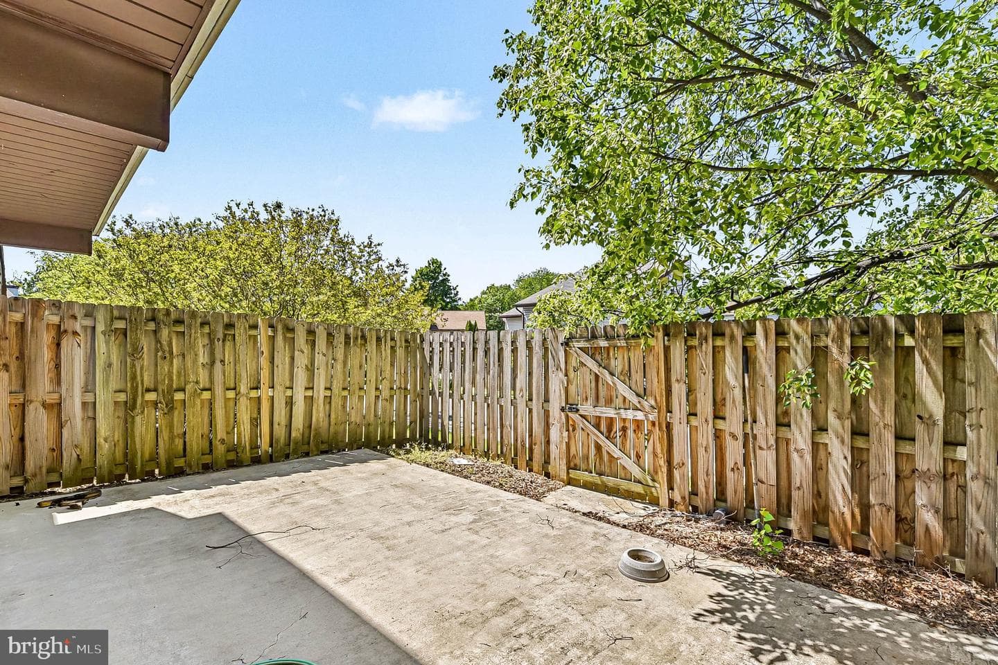 1912 Tupello Place photo 27