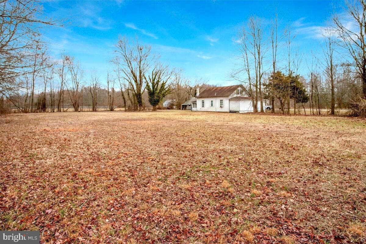 6037 Drum Point Road photo 3