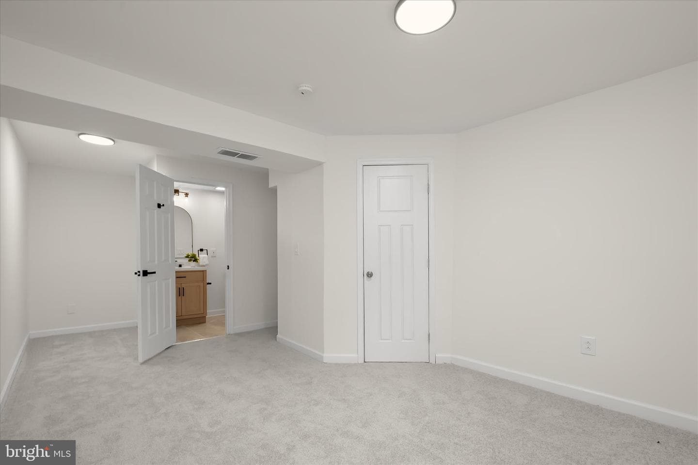 64 Wohl Court photo 25