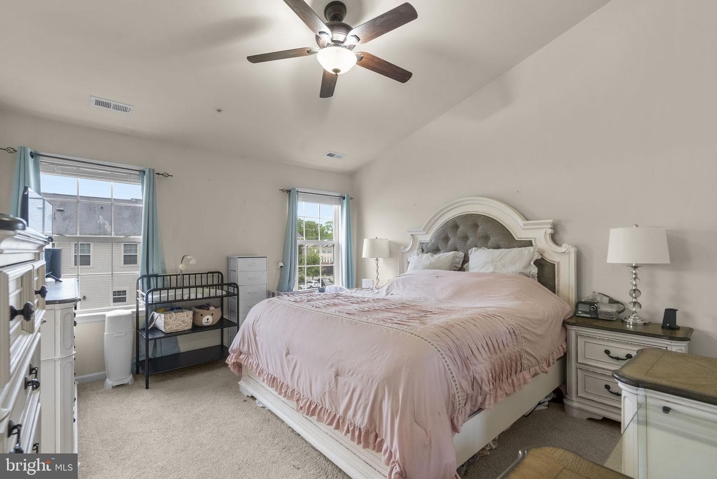 7621 Timbercross Lane photo 16