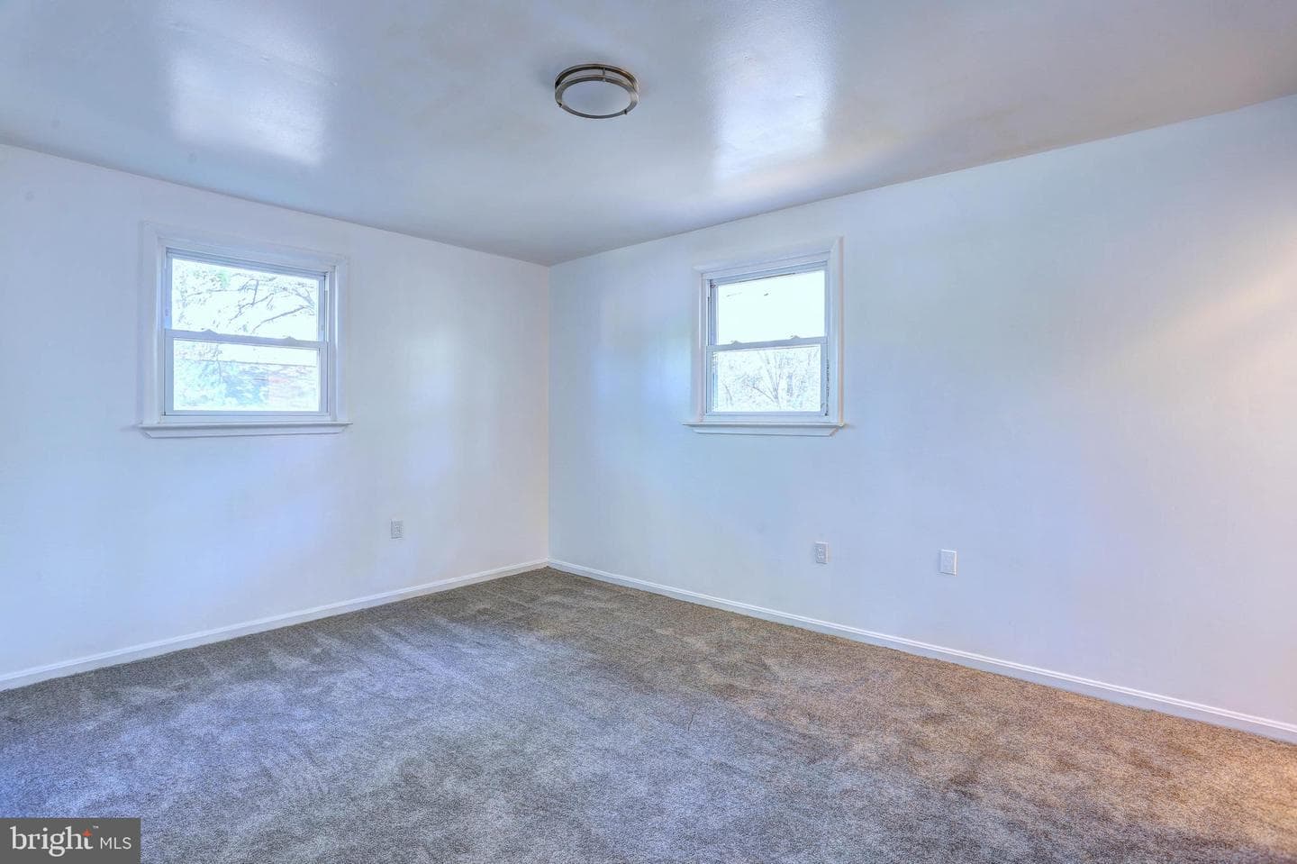 1002 Bell Avenue photo 32