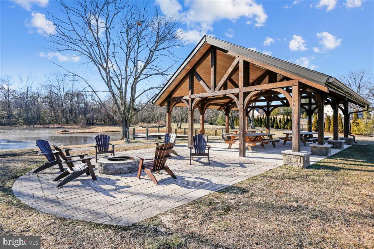 8261 Kippis Road photo 68